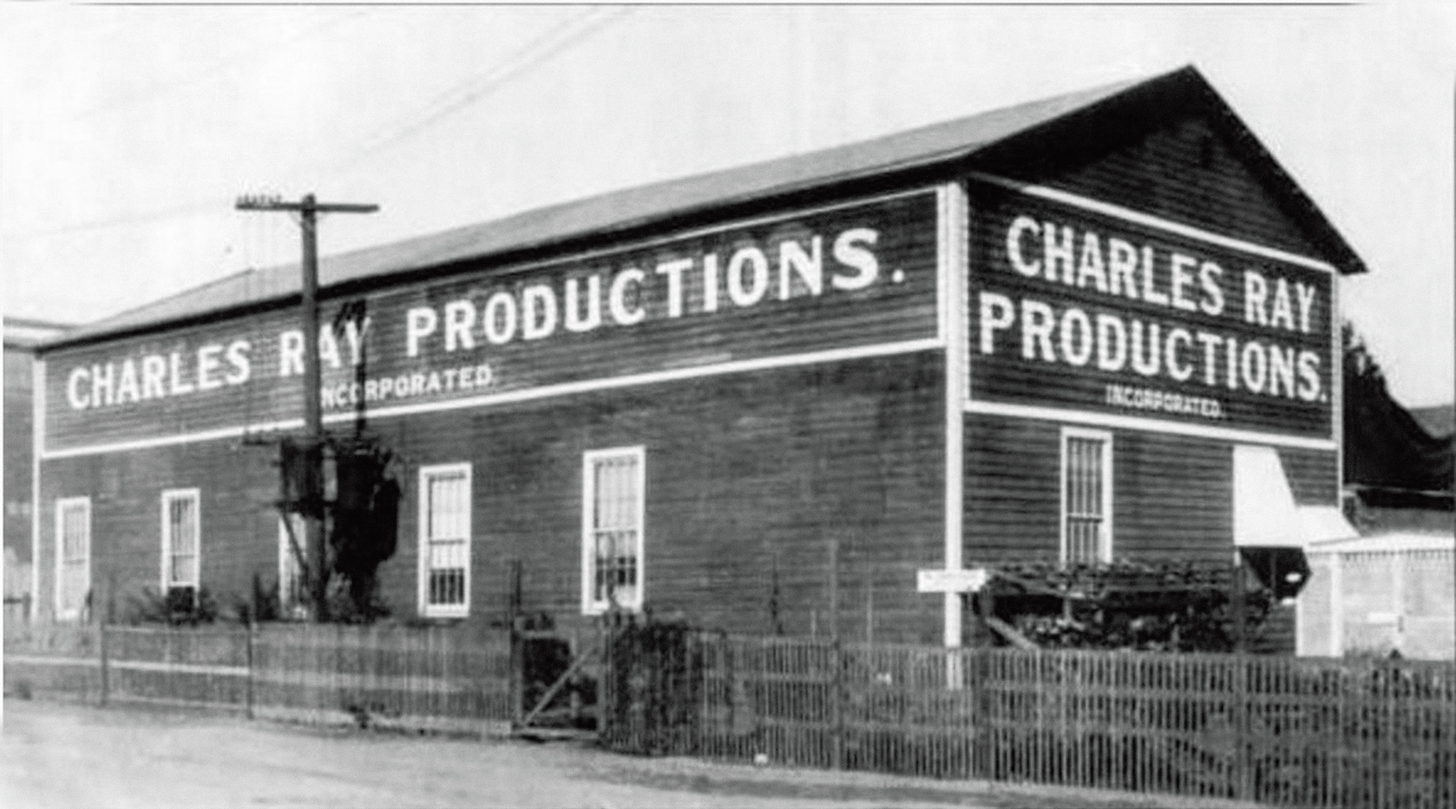 查爾斯．瑞伊製片廠，1923年