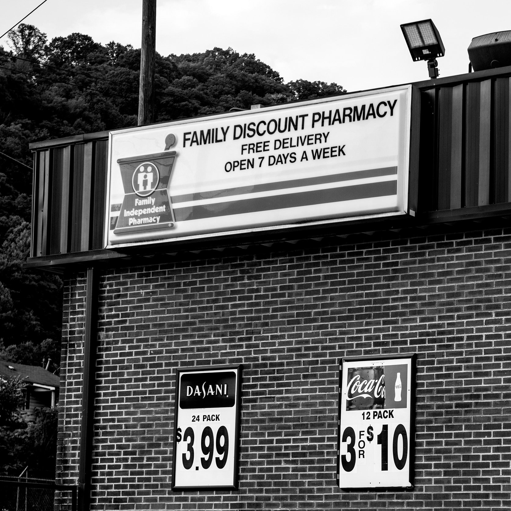 Family discount pharmacy
