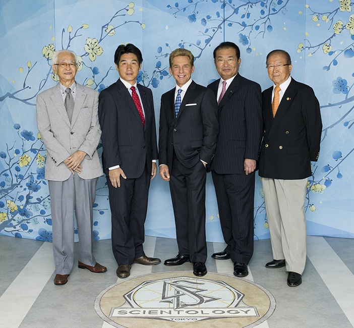 Mr. David Miscavige with Mr. Takayuki Shirota, Mr. Tomoo Furubo, Mr. Masami Saito, Mr. Tomoki Hirabayashi, at Tokyo Ideal Org Grand Opening