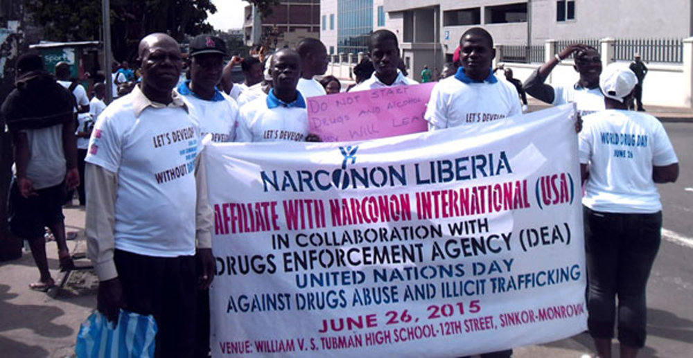 Narconon Liberia UN day group with banner