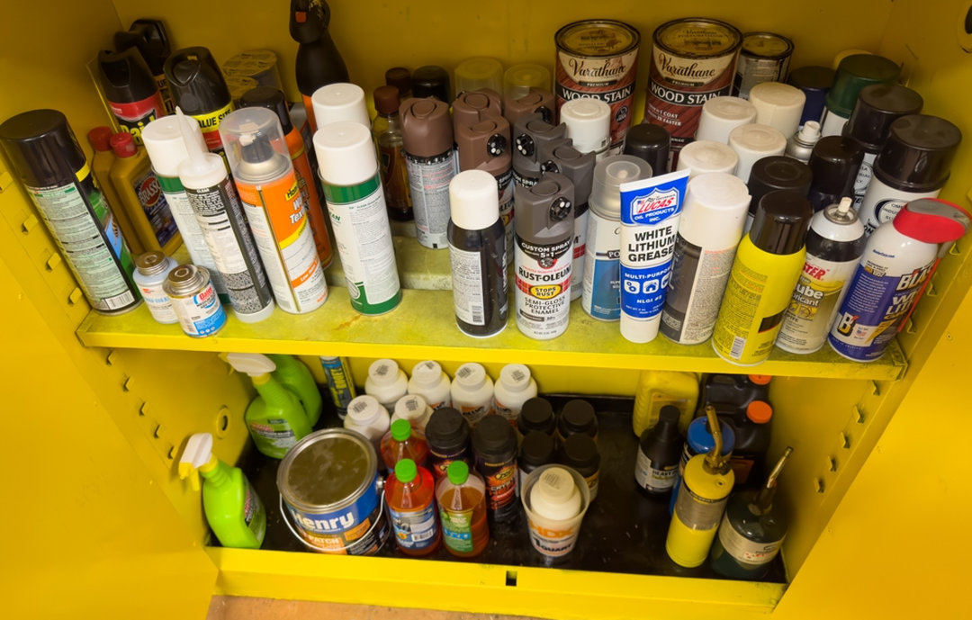 Chemical cabinet