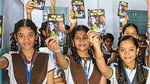 הרדיו מעודד בני נוער בהודו לחולל שינוי חברתי