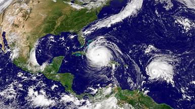 Katastrophenhilfe durch VMs nach den Hurrikans Harvey und Irma
