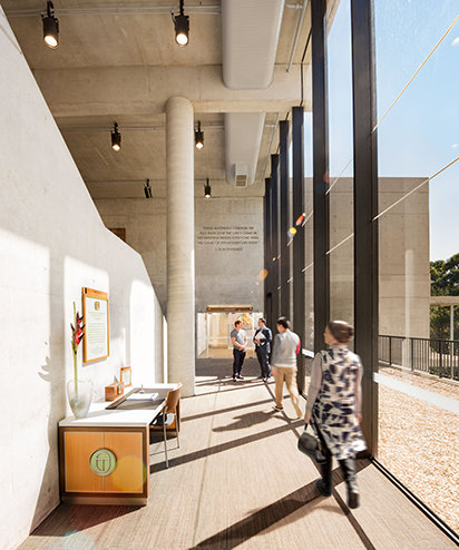 Οι Σαηεντολόγοι πηγαίνουν να μελετήσουν