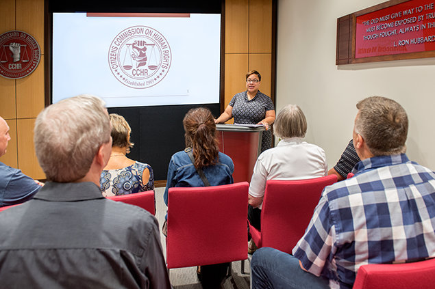 Lawyer Carmen Miller’s seminar in CCHR Florida