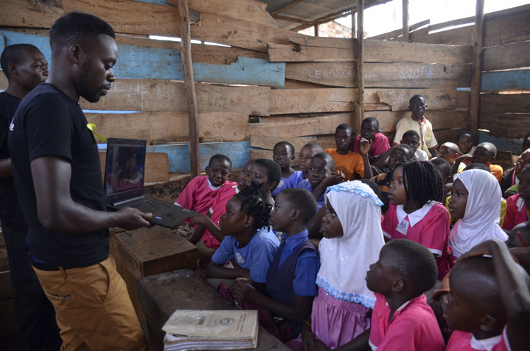 Teaching youth in Uganda their human rights