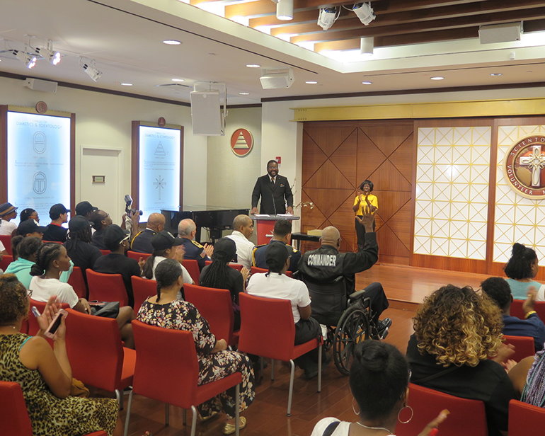 The Church of Scientology Community Center of Harlem held an awards ceremony, paying tribute to the dedication of aid workers who risk their lives in the line of duty.
