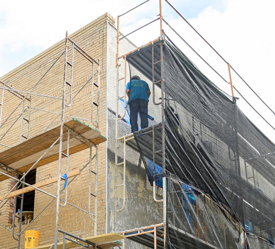 Scaffolding along Woolworth west wall.