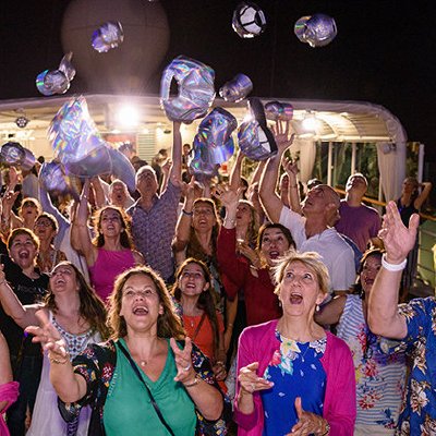 Forty Years a Scientologist: A Comment on Friendship