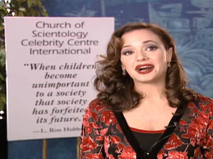 Leah Remini This Is How She Found Her True Calling - w2tt7rg